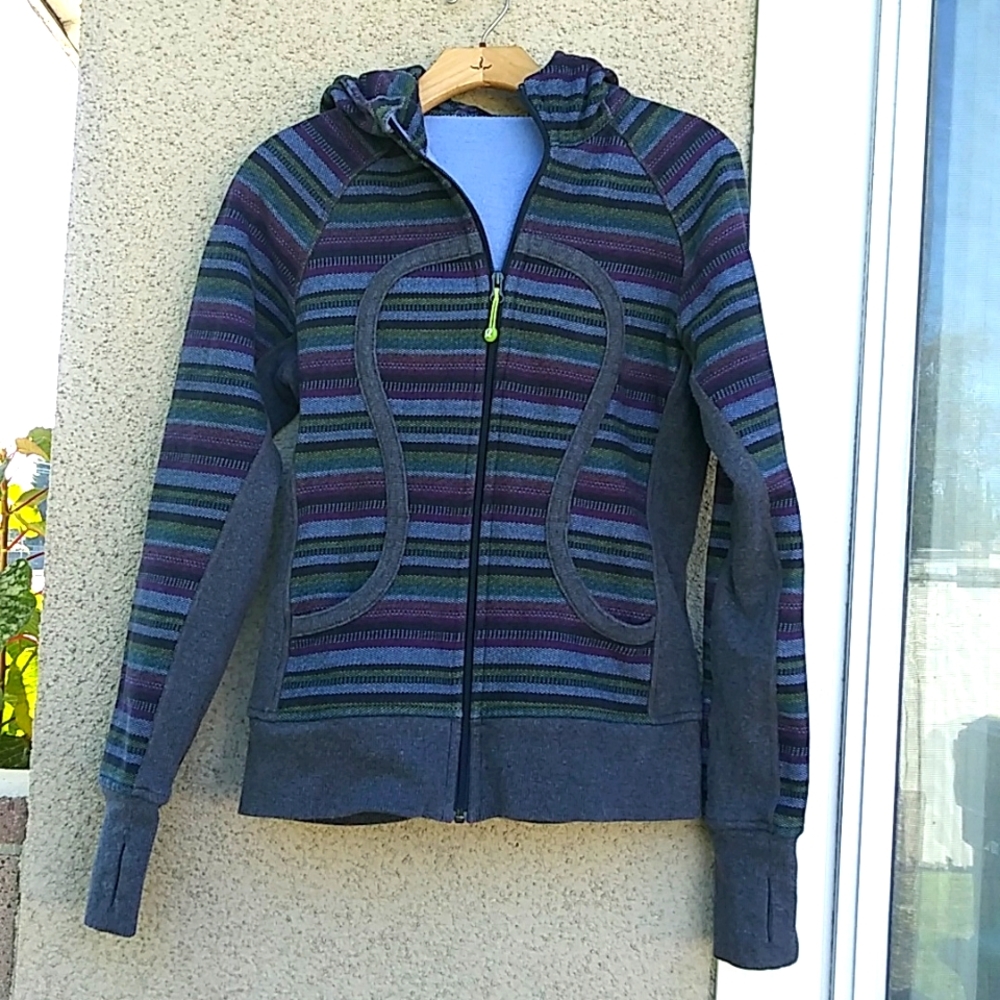 Lululemon Sweater - Picture 11 of 11